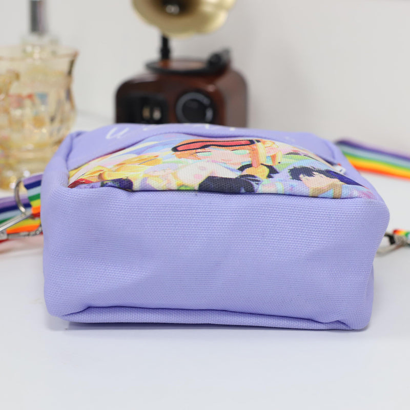 custom small crossbody messenger handbag – detail view
